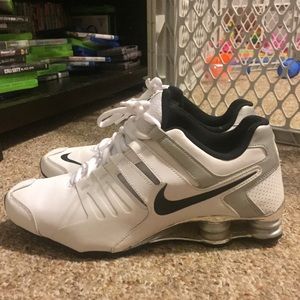 MEN’S NIKE SHOCKS